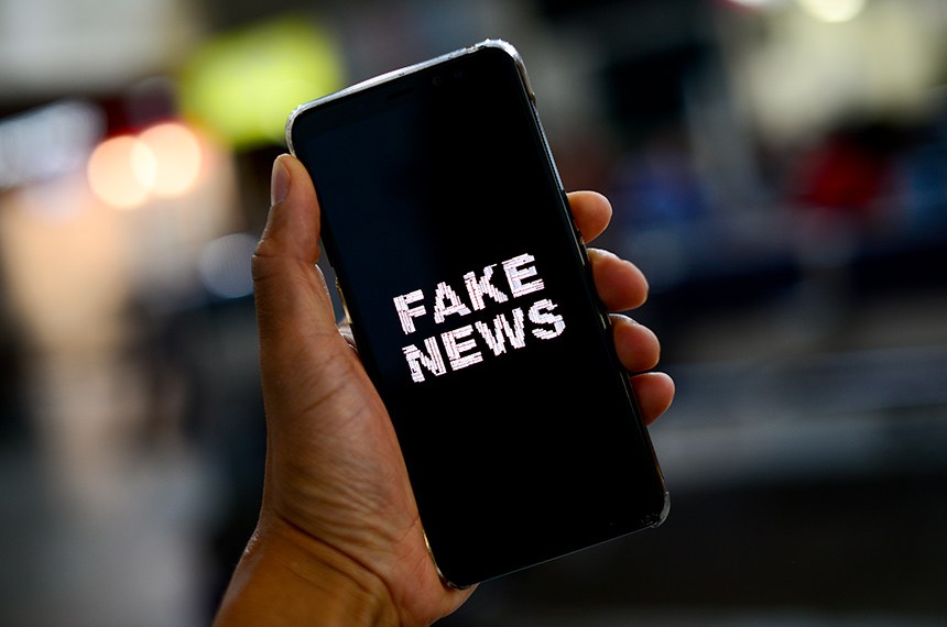 FACKE NEWS 